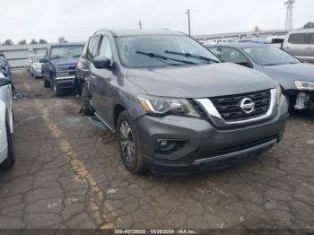  Salvage Nissan Pathfinder