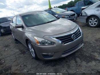  Salvage Nissan Altima