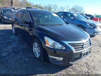  Salvage Nissan Altima