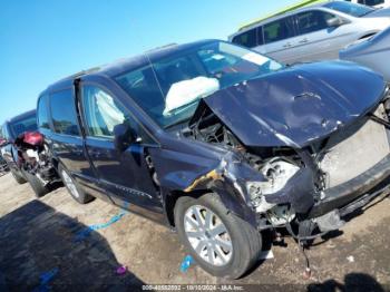  Salvage Chrysler Town & Country