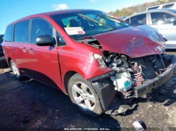  Salvage Toyota Sienna