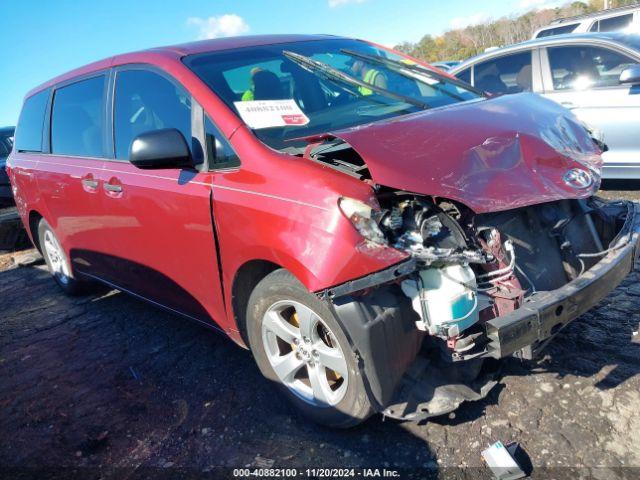  Salvage Toyota Sienna