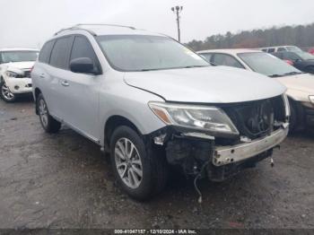  Salvage Nissan Pathfinder