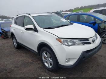  Salvage Toyota RAV4