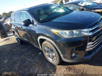  Salvage Toyota Highlander