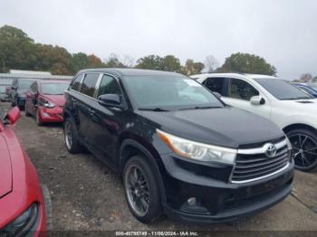  Salvage Toyota Highlander