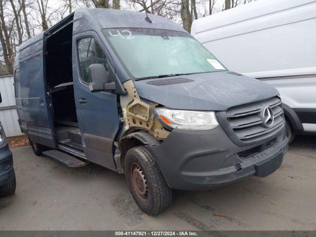  Salvage Mercedes-Benz Sprinter 2500