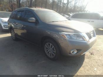  Salvage Nissan Pathfinder