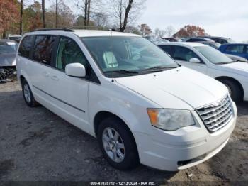  Salvage Chrysler Town & Country