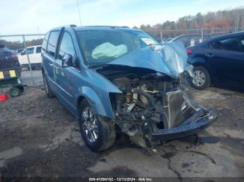  Salvage Chrysler Town & Country