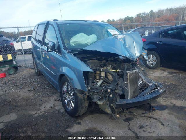  Salvage Chrysler Town & Country