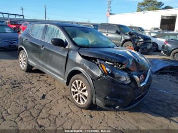  Salvage Nissan Rogue