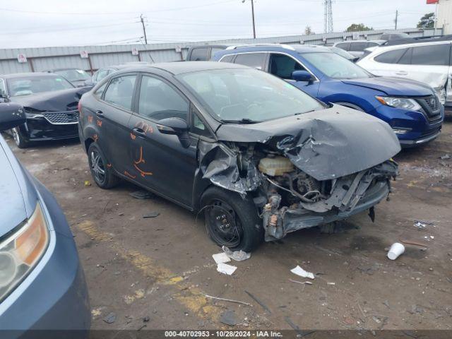  Salvage Ford Fiesta