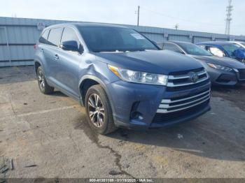  Salvage Toyota Highlander