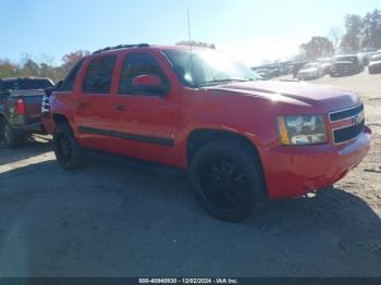  Salvage Chevrolet Avalanche 1500