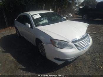  Salvage Chrysler 200