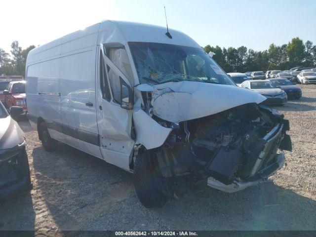  Salvage Mercedes-Benz Sprinter 2500