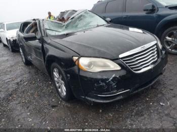  Salvage Chrysler 200