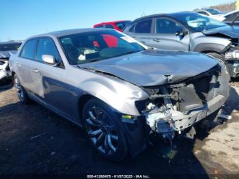  Salvage Chrysler 300