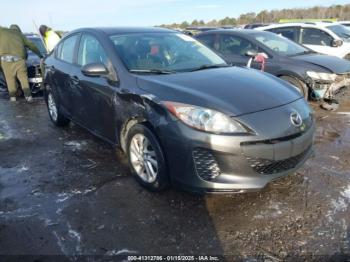  Salvage Mazda Mazda3