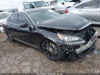  Salvage Hyundai Equus