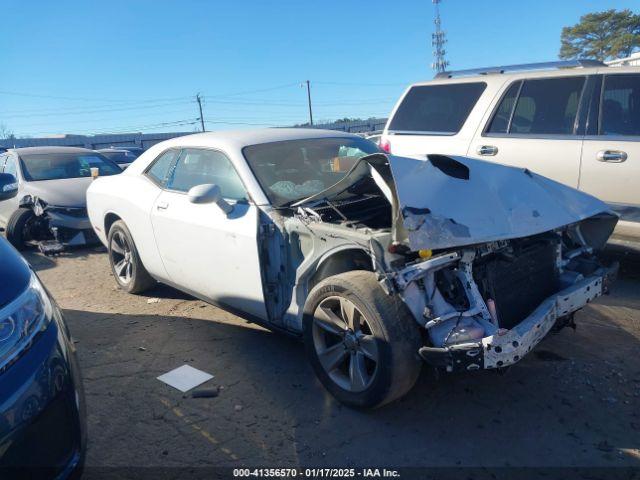  Salvage Dodge Challenger