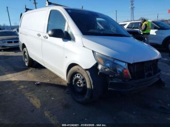  Salvage Mercedes-Benz Metris