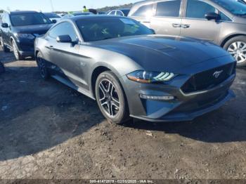  Salvage Ford Mustang