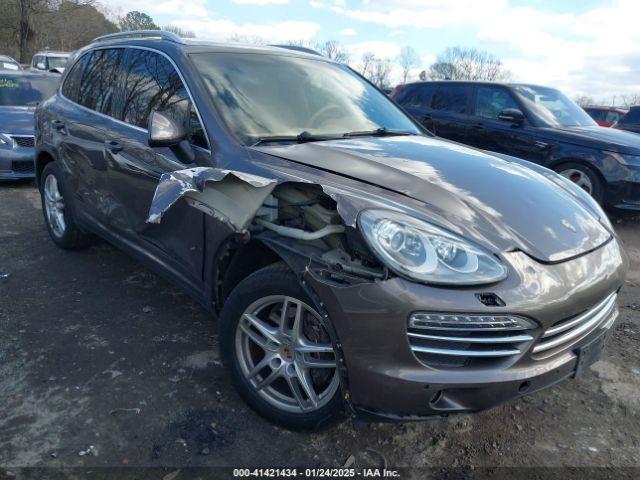  Salvage Porsche Cayenne