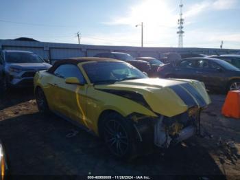  Salvage Ford Mustang