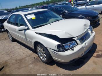  Salvage Volvo S80