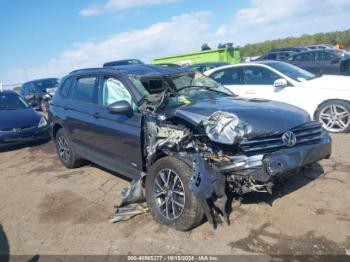  Salvage Volkswagen Tiguan