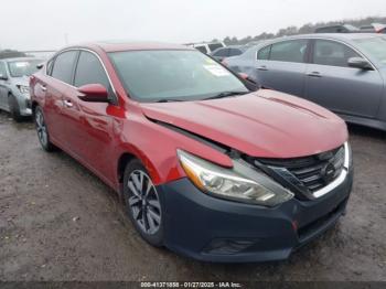  Salvage Nissan Altima