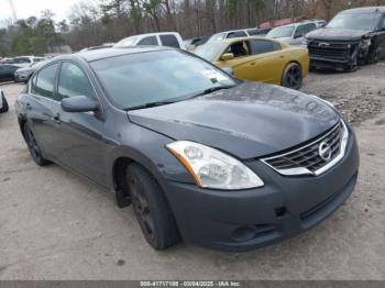  Salvage Nissan Altima