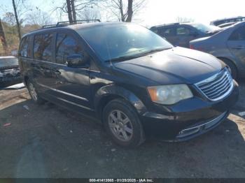  Salvage Chrysler Town & Country