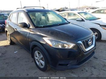  Salvage Nissan Kicks