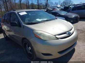  Salvage Toyota Sienna