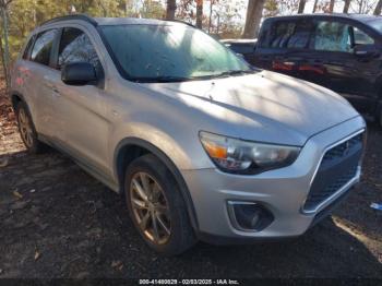  Salvage Mitsubishi Outlander