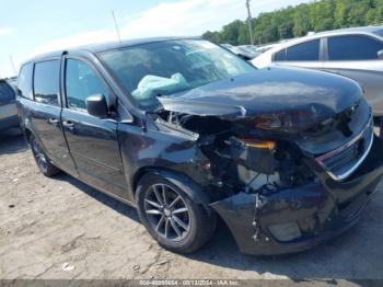  Salvage Volkswagen Routan