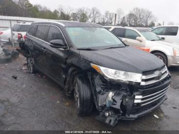  Salvage Toyota Highlander