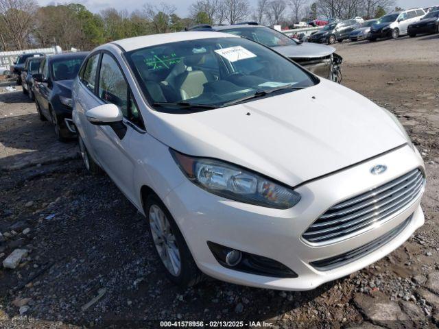  Salvage Ford Fiesta