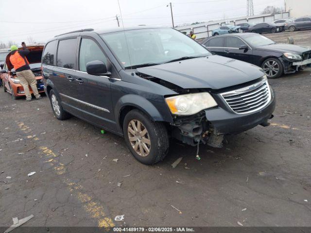  Salvage Chrysler Town & Country