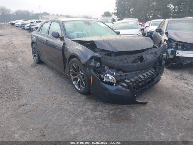  Salvage Chrysler 300