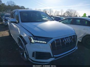  Salvage Audi Q7