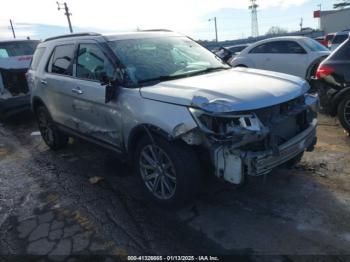  Salvage Ford Explorer