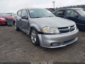  Salvage Dodge Avenger