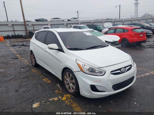  Salvage Hyundai ACCENT