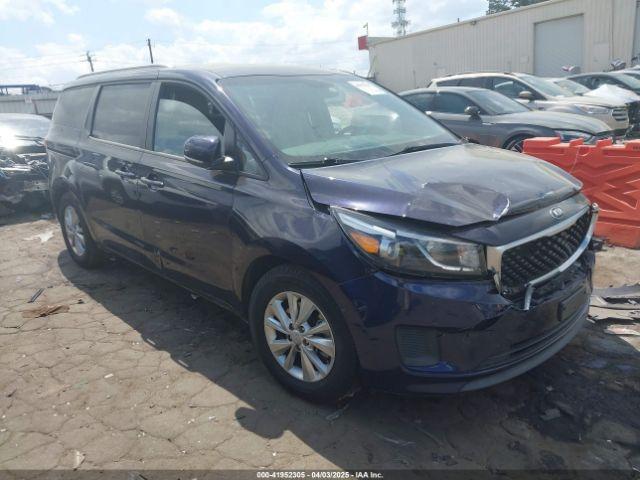  Salvage Kia Sedona