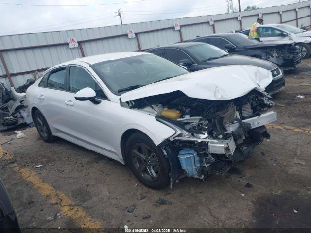  Salvage Kia K5