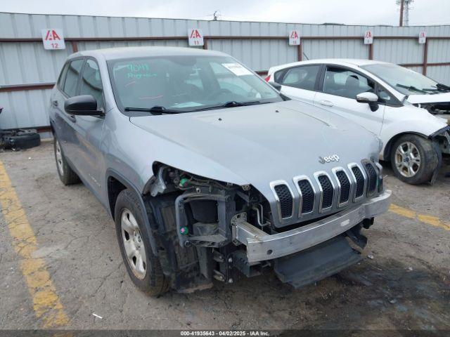  Salvage Jeep Cherokee